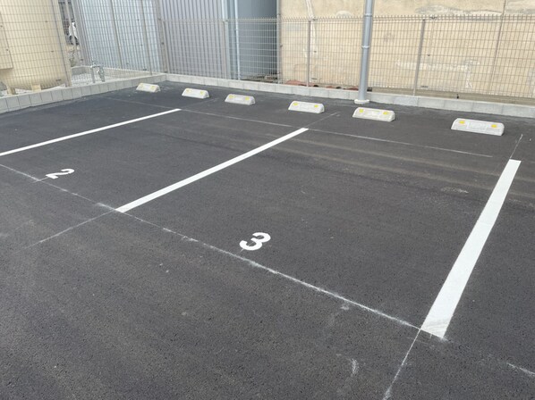 クローバー英賀保駅前の物件外観写真